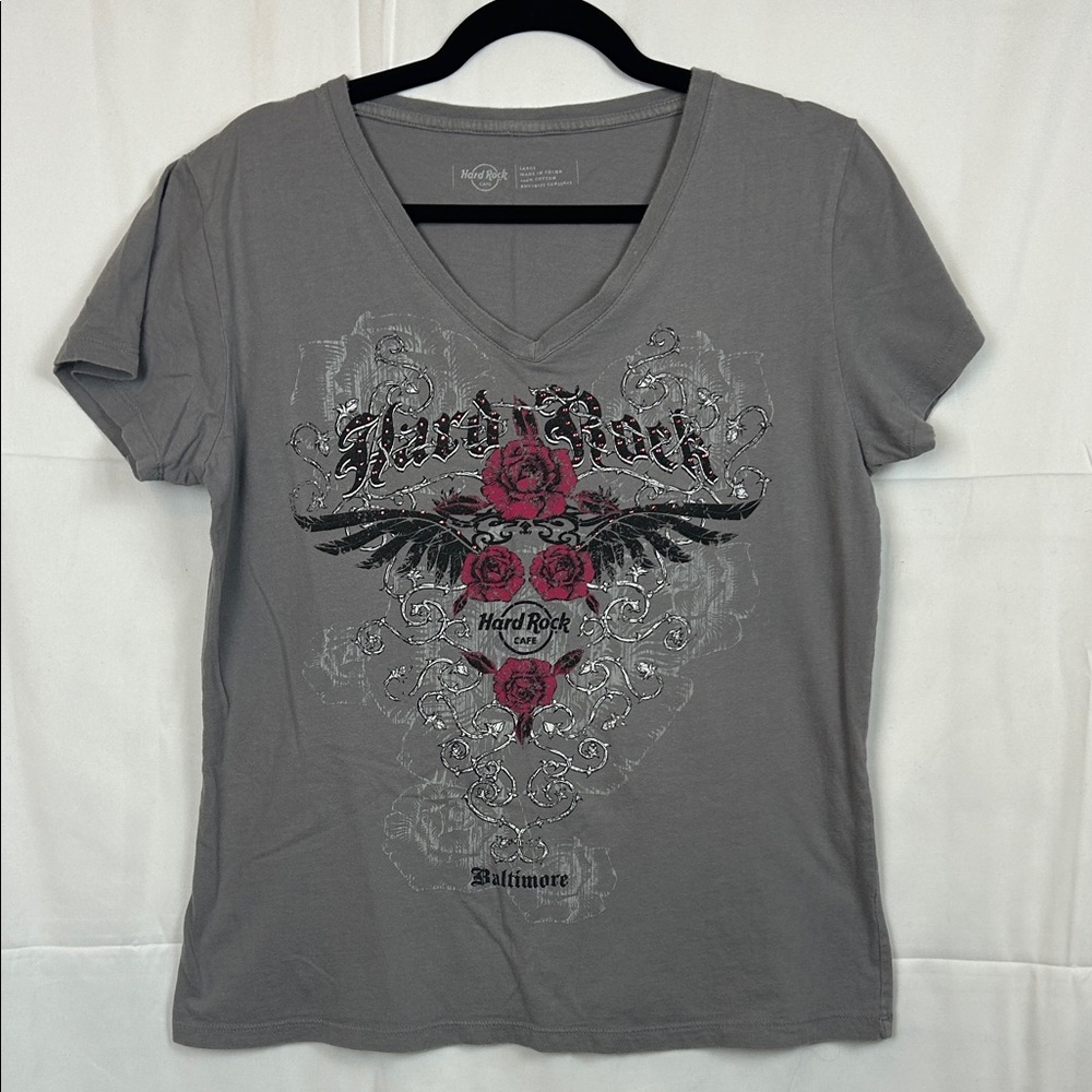 Vintage Hard Rock Cafe Bedazzled V-Neck Tee w/Red Rose - Baltimore